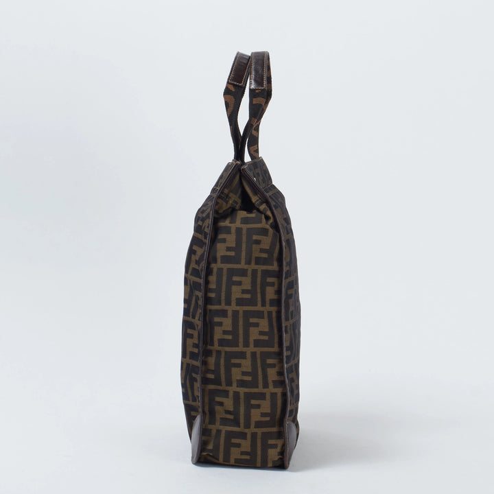 FENDI/フェンディ】ズッカ トートバッグ|ヴァルティーク FENDI/フェンディ】ズッカ トートバッグ|ヴァルティーク
