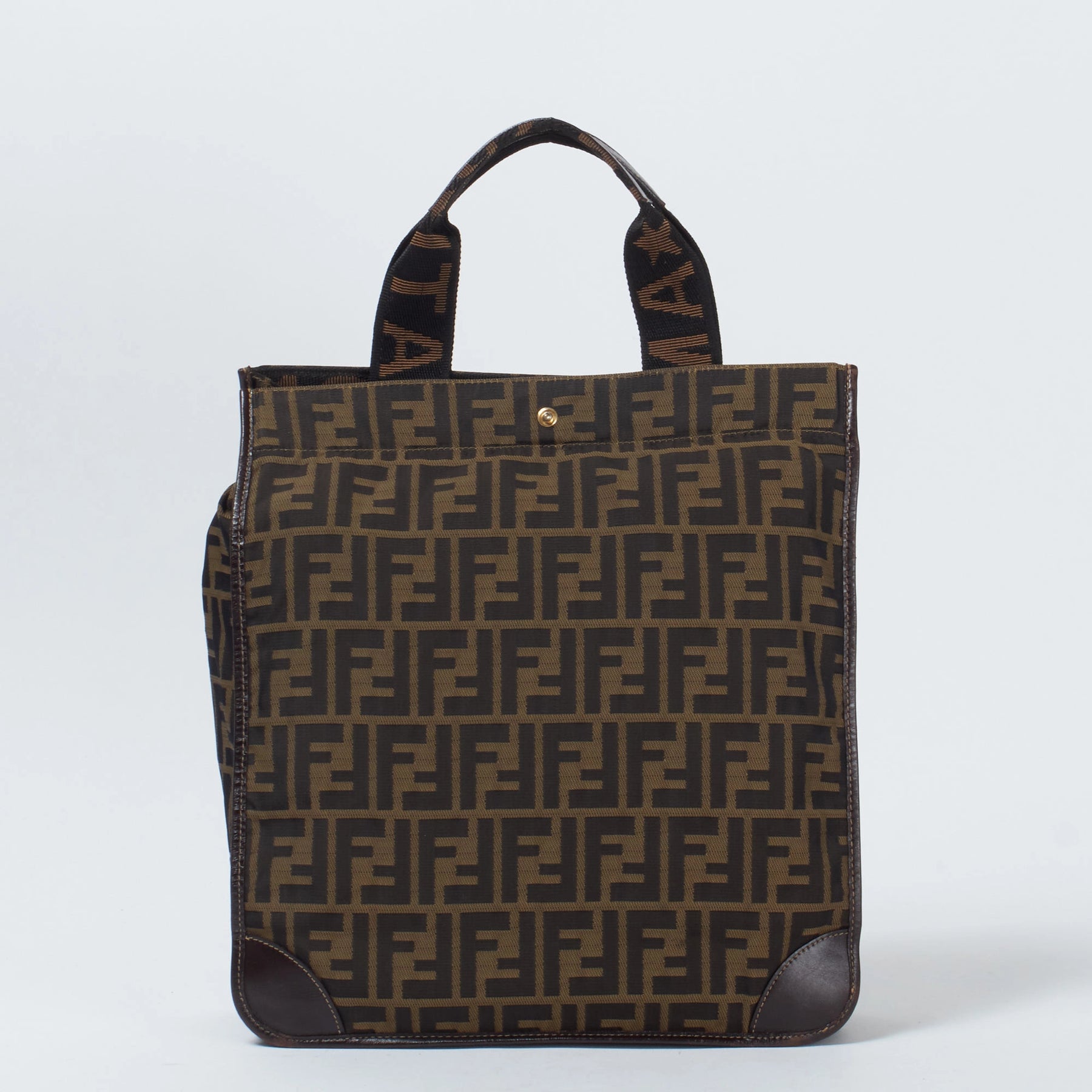 FENDI/フェンディ】ズッカ トートバッグ|ヴァルティークヴィンテージ FENDI/フェンディ】ズッカ トートバッグ|ヴァルティークヴィンテージ