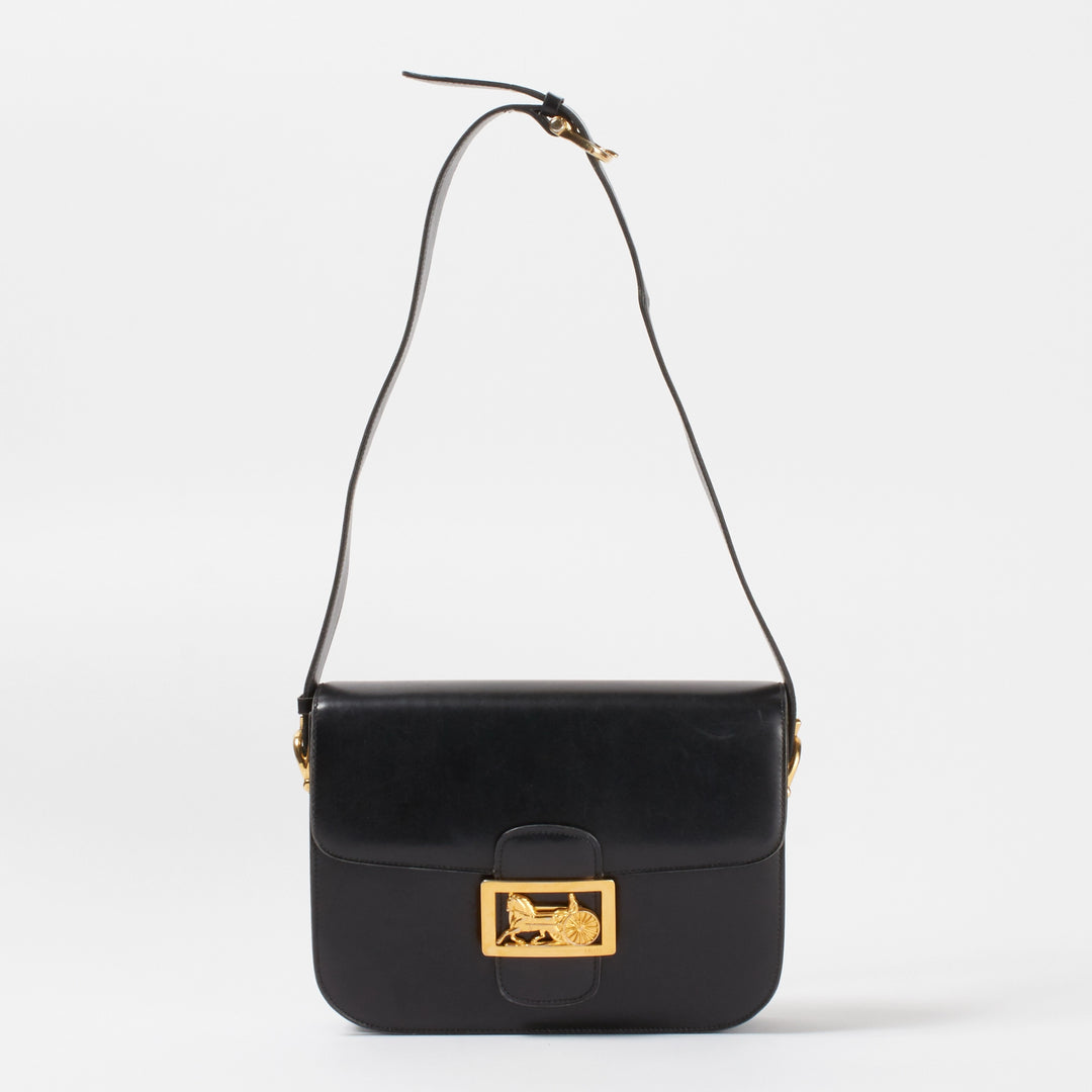 CELINE/セリーヌ】馬車金具 レザー ショルダーバック ブラック CELINE/セリーヌ】馬車金具 レザー ショルダーバック ブラック
