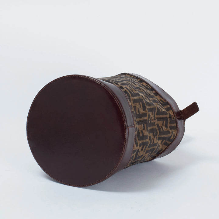 FENDI テリリン ブランケット FENDI』 FFモノグラム カシミア混 ブランケット – PICCOLONE