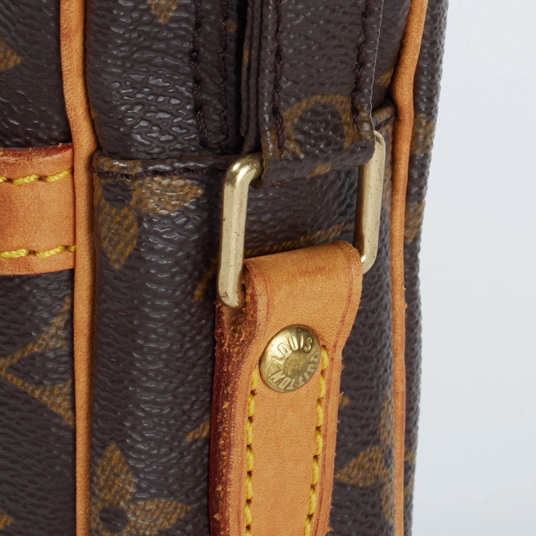 LOUIS VUITTON/ルイヴィトン】モノグラム ダヌーブ ショルダーバッグ LOUIS VUITTON/ルイヴィトン】モノグラム ダヌーブ ショルダーバッグ