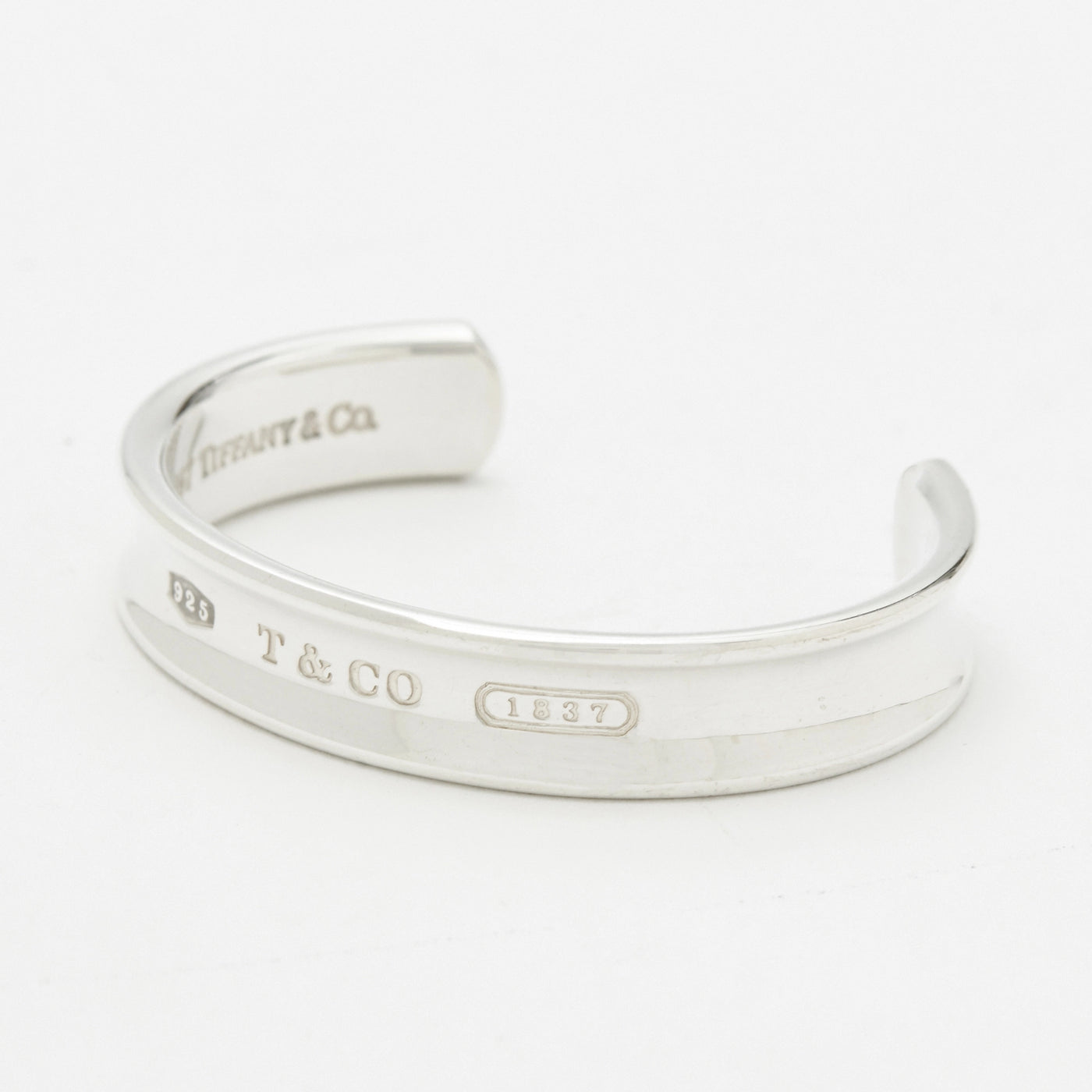 TIFFANY/ティファ二ー】1837 ナロー バングル 腕周り約16cm|ヴァル TIFFANY/ティファ二ー】1837 ナロー バングル 腕周り約16cm|ヴァル