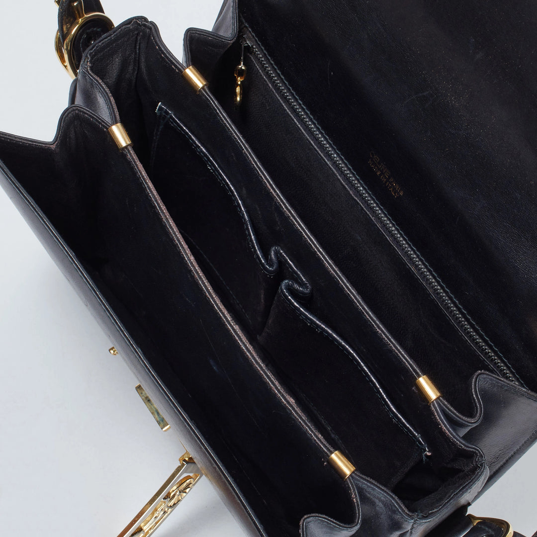 CELINE/セリーヌ】馬車金具 ホースキャリッジ ショルダーバッグ CELINE/セリーヌ】馬車金具 ホースキャリッジ ショルダーバッグ