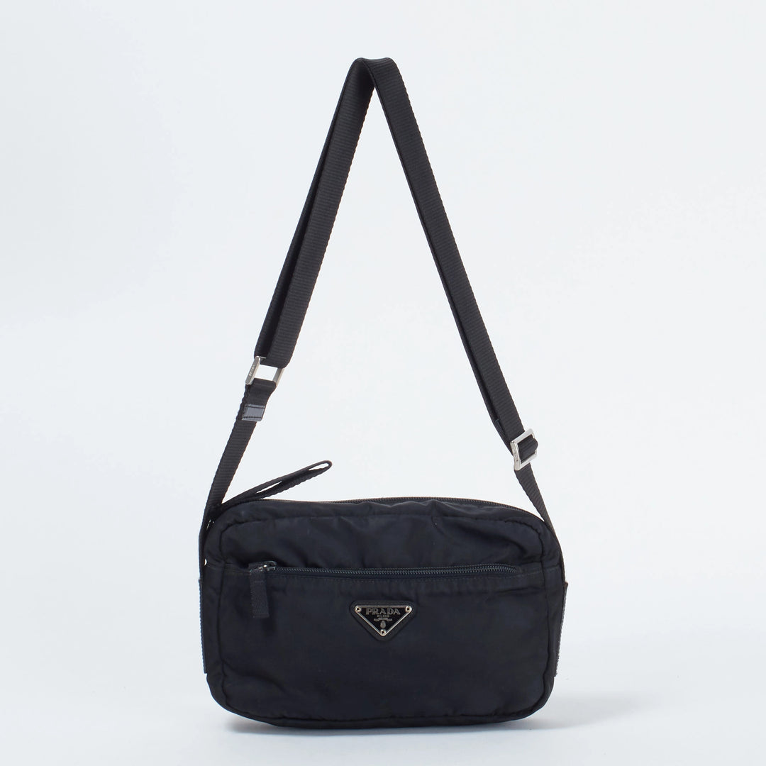 PRADAプラダナイロン三角ロゴハンドバッグヴィンテージ 三角ロゴ金具ナイロンミニハンドバッグ ブラック ヴィンテージ|プラダ