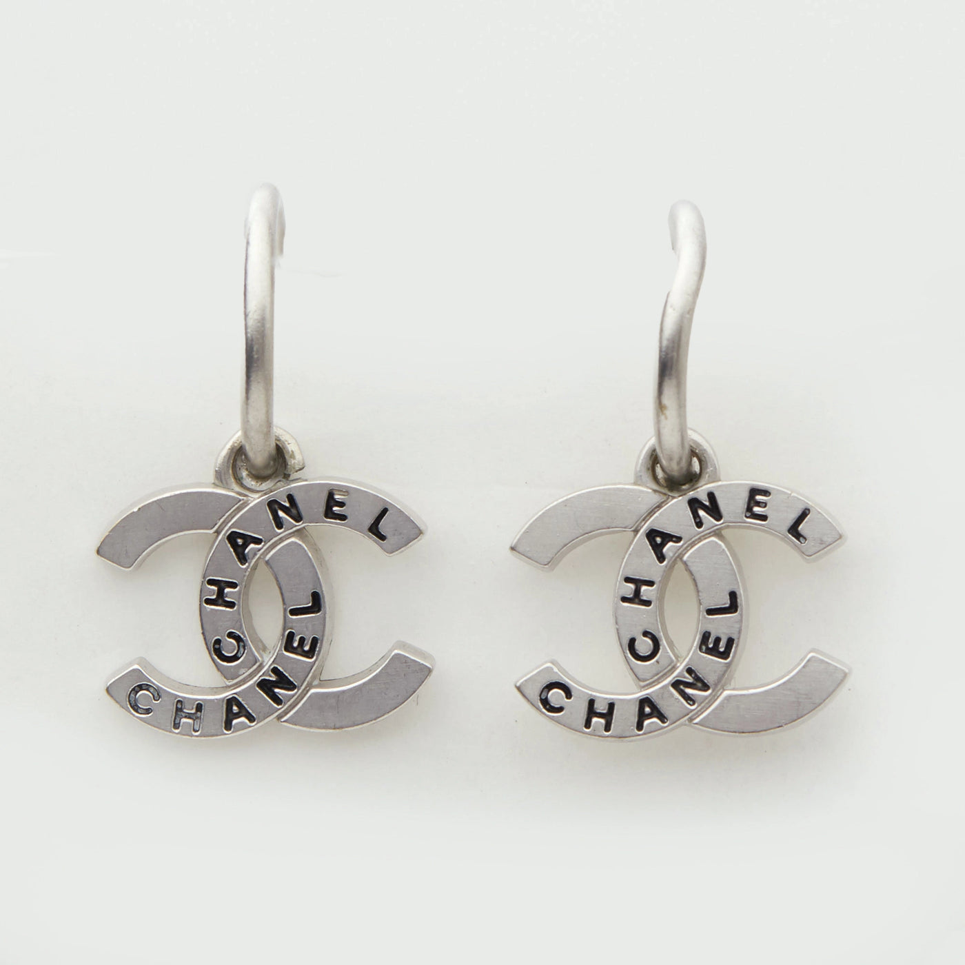 CHANEL ヴィンテージ シルバーピアス 正規品 ココマーク CHANEL CHANEL ヴィンテージ シルバーピアス 正規品 ココマーク CHANEL
