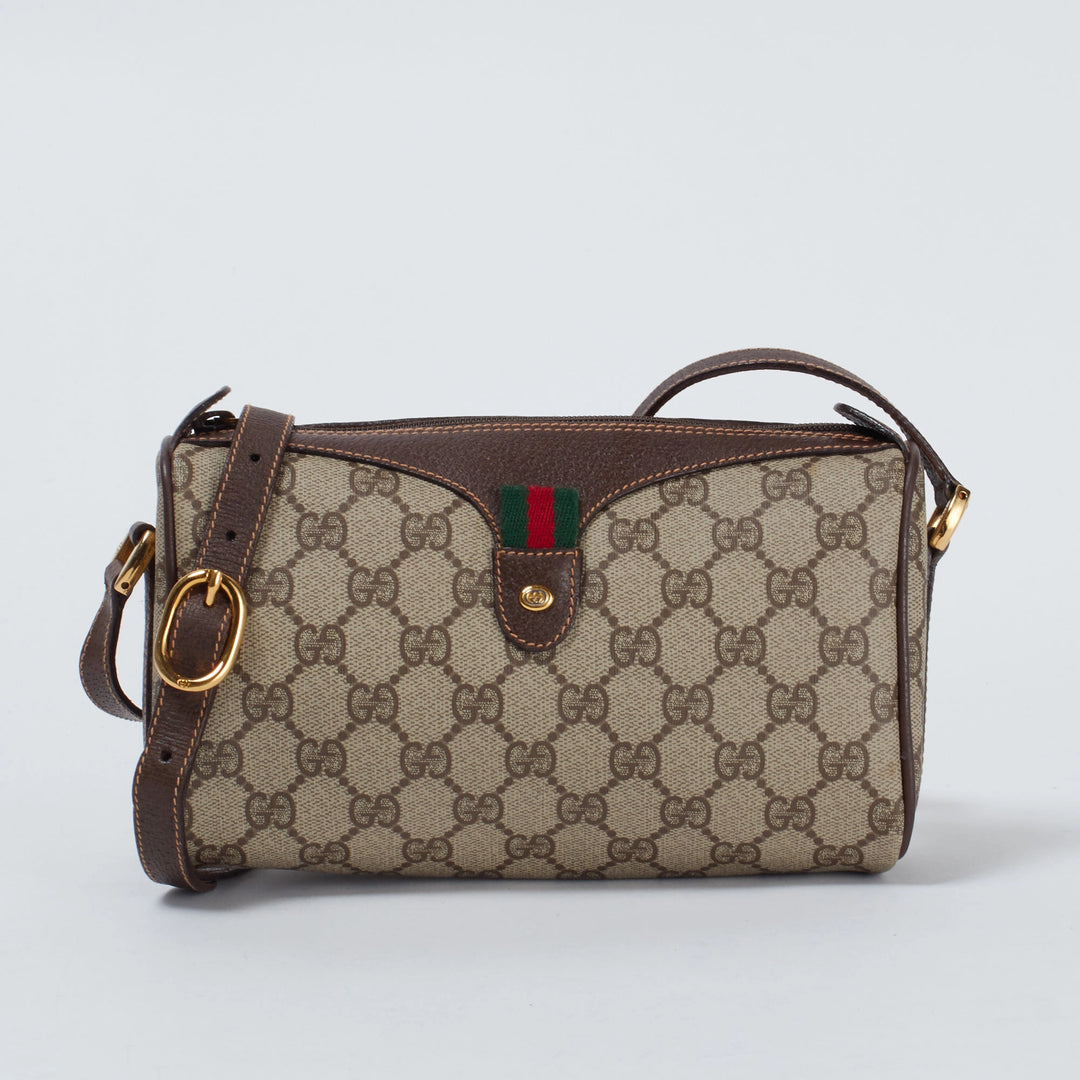 【GUCCI】クラッチバッグ GGスプリーム/シェリーライン　ビンテージ 楽天市場】GUCCI グッチ ヴィンテージ オールドグッチ シェリー