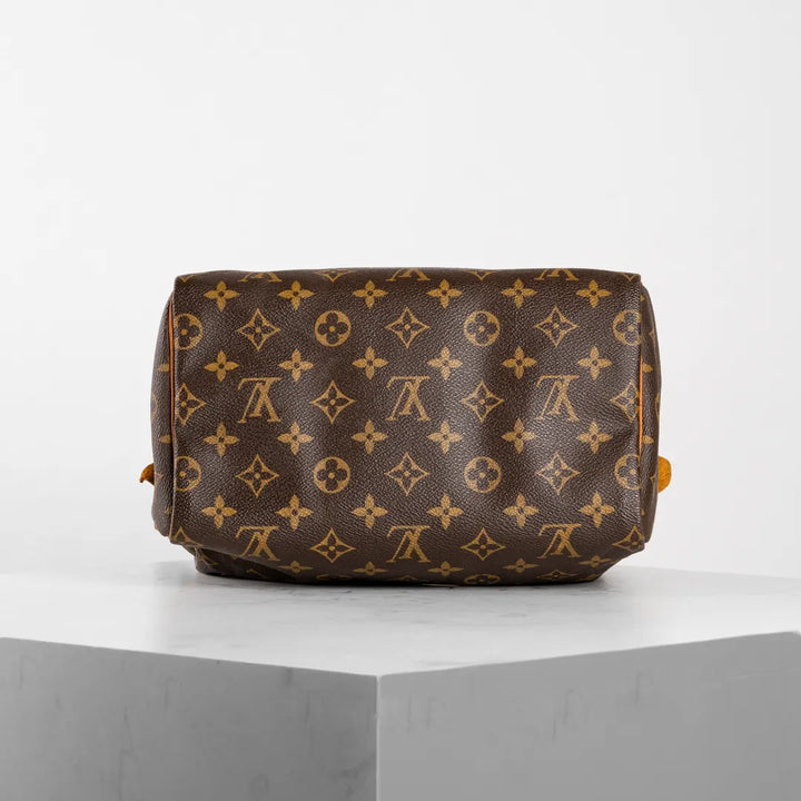 LOUIS VUITTON/ルイ・ヴィトン】モノグラム スピーディ25 ハンドバッグ  W25cm×H18cm｜ヴァルティークヴィンテージ【公式】｜レディースファッション通販 – VALTIQUE VINTAGE TOKYO