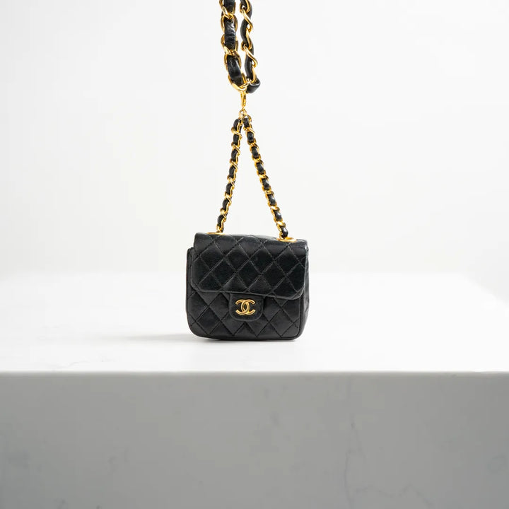 CHANEL】ミニミニマトラッセチェーンベルトバッグショルダー｜ヴァルティークヴィンテージ【公式】｜レディースファッション通販 – VALTIQUE  VINTAGE TOKYO