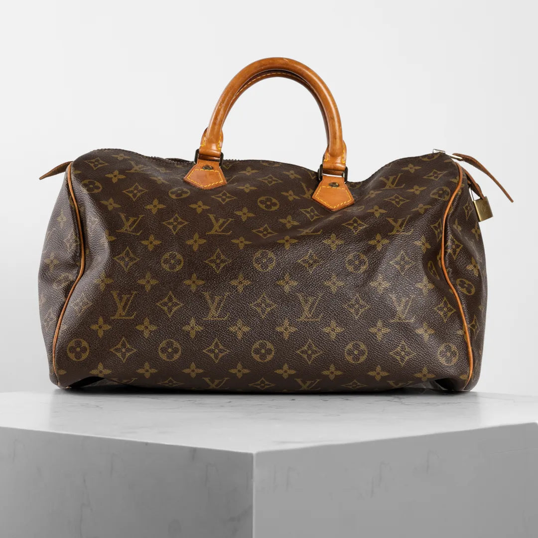 LOUIS VUITTON/ルイ・ヴィトン】モノグラム スピーディ35 ハンドバッグ W36cm×H20cm｜ヴァルティークヴィンテージ【公式】｜ レディースファッション通販 – VALTIQUE VINTAGE TOKYO