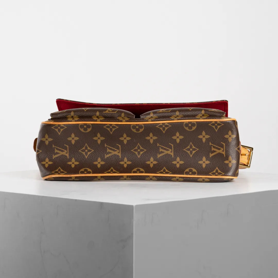 LOUIS VUITTON/ルイ・ヴィトン】モノグラム ポシェット・シテ ショルダーバッグ｜ヴァルティークヴィンテージ【公式】｜レディースファッション通販  – VALTIQUE VINTAGE TOKYO