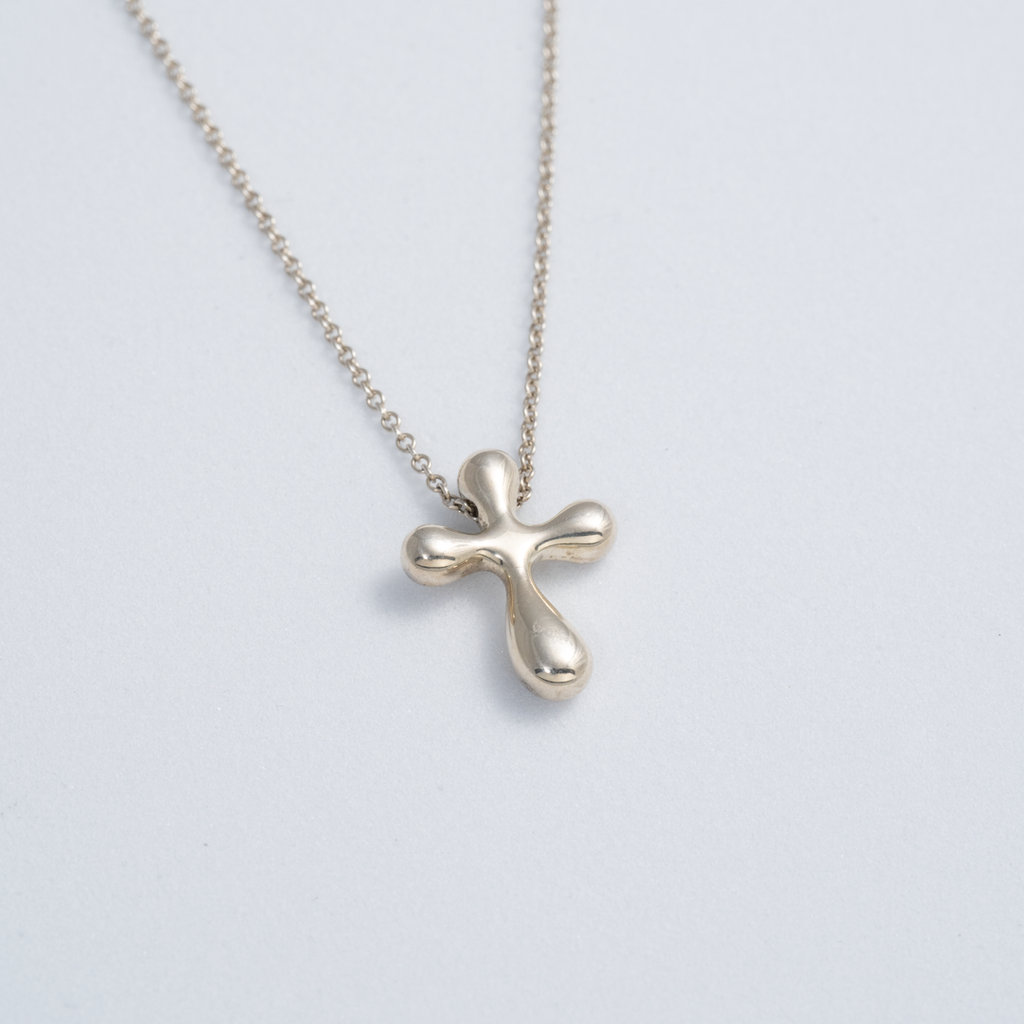 Tiffany & Co. クロスネックレス 専用ポーチ付き 楽天市場】ティファニー スモールクロス ネックレス プラチナPT950