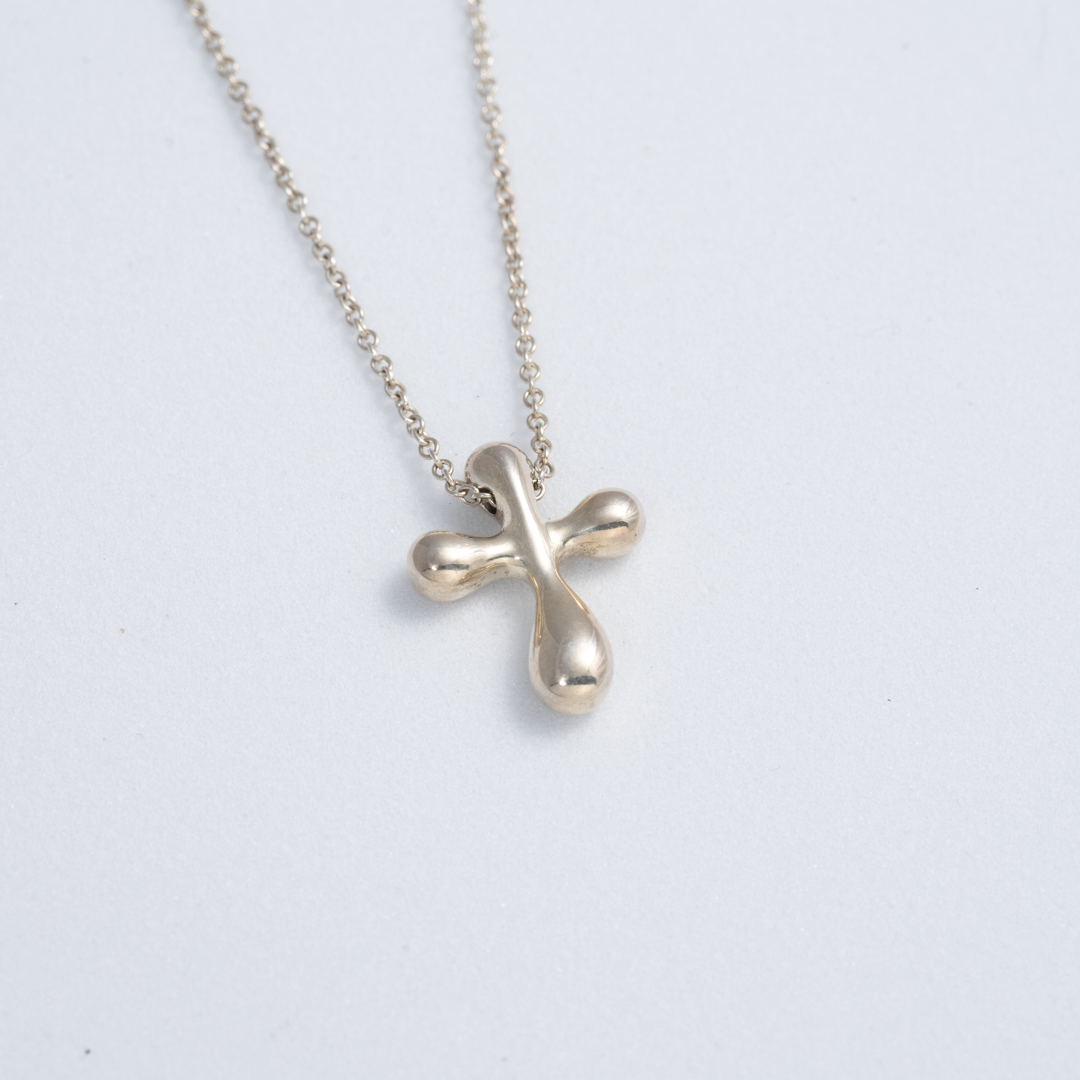 TIFFANY】スモールクロスネックレス （保存袋付き）｜ヴァルティーク
